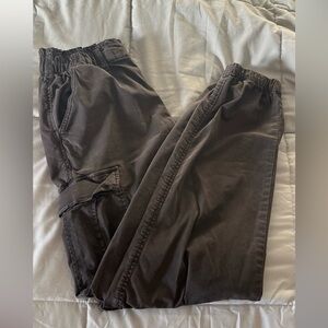 Black cargo pants - American Eagle